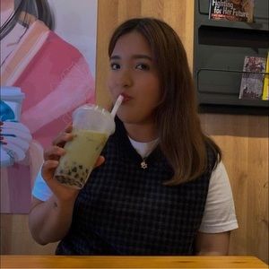 Meet your Posher, Ceila